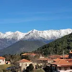 Xenonas Epavli 3* Levídi