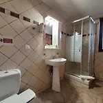 Pensjonat Xenonas Epavli 3*
