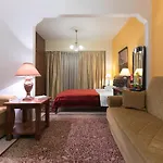 Xenonas Epavli 3*