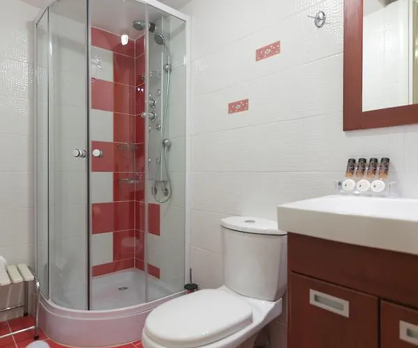 Xenonas Epavli Konukevi 3*